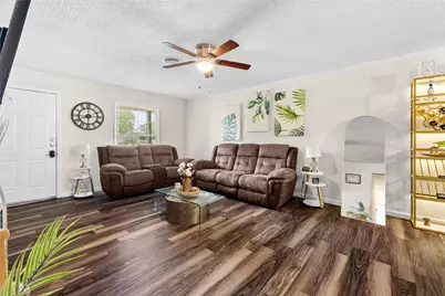 2321 Grandview Drive, Fort Worth, TX 76112 - Photo 4