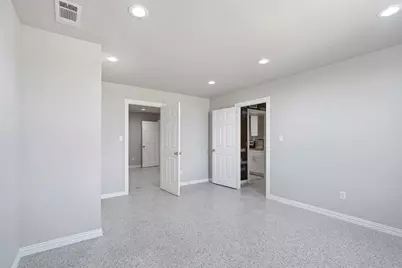 103 W Cleburne Road #2, Crowley, TX 76036 - Photo 4