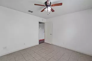 2200 E Trinity Mills Rd, Carrollton, TX 75006 - Photo 18