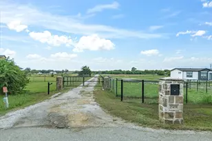 25459 Dove Hollow Dr, Justin, TX 76247 - Photo 40