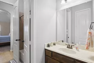 25459 Dove Hollow Dr, Justin, TX 76247 - Photo 26