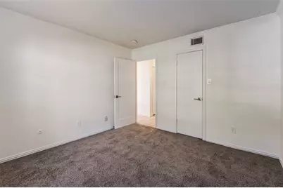 13702 Flagstone Lane, Dallas, TX 75240 - Photo 18