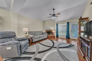 5909 Colebrook Ct, Arlington, TX 76017 - Photo 10