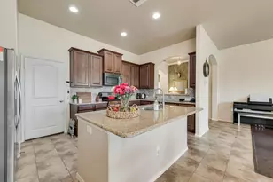 908 Honey Locust Dr, Fate, TX 75087 - Photo 8