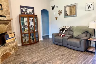 1025 Tex Ln, Springtown, TX 76082 - Photo 6