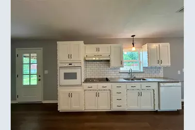 111 S Canton Street, Mexia, TX 76667 - Photo 14