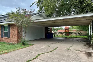 111 S Canton St, Mexia, TX 76667 - Photo 6