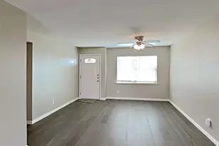 2877 Joanna Dr, Farmers Branch, TX 75234 - Photo 2