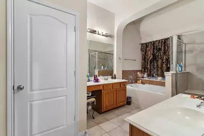 817 Trailwood Drive, DeSoto, TX 75115 - Photo 16