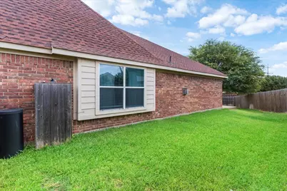 817 Trailwood Drive, DeSoto, TX 75115 - Photo 28