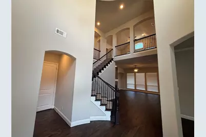 1101 Prairie Ridge Lane, Arlington, TX 76005 - Photo 4