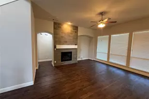 1101 Prairie Ridge Ln, Arlington, TX 76005 - Photo 6