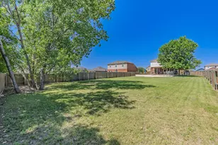 317 Magnolia Dr, Princeton, TX 75407 - Photo 4