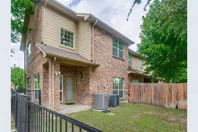 1947 Sherburne Street, Lewisville, TX 75067 - Photo 24