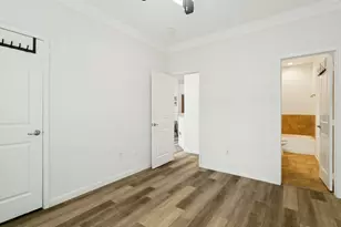 1947 Sherburne St, Lewisville, TX 75067 - Photo 20