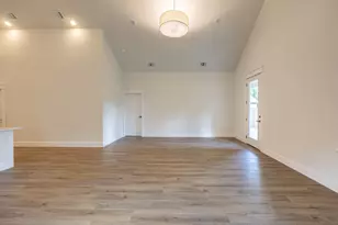2904 Hiawatha Trail, Lake Worth, TX 76135 - Photo 10