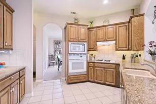2304 Castlegate Dr, Corinth, TX 76210 - Photo 12