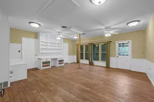 701 Arlington Dr, Woodway, TX 76712 - Photo 14