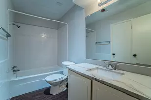5 E Townhouse Ln, Grand Prairie, TX 75052 - Photo 14
