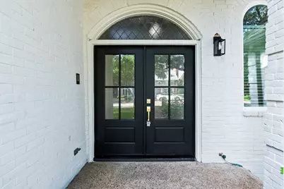2001 Crockett Court, Irving, TX 75038 - Photo 4
