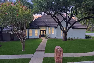 2001 Crockett Ct, Irving, TX 75038 - Photo 1