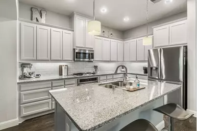 1207 Harris Hawk Way, Arlington, TX 76005 - Photo 4