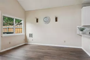 1209 Broken Arrow Trail, Carrollton, TX 75007 - Photo 16