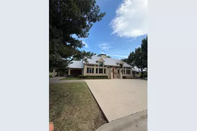 708 Creekside Drive, Little Elm, TX 75068 - Photo 6