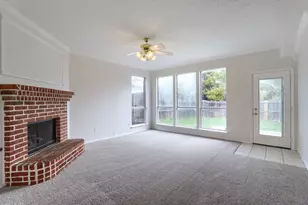 1626 Arbor Creek Dr, Garland, TX 75040 - Photo 4