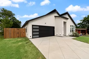 4325 Carmel Ave, Fort Worth, TX 76119 - Photo 2