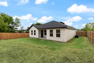 4325 Carmel Ave, Fort Worth, TX 76119 - Photo 26