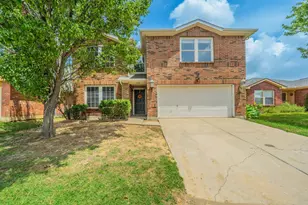 1558 Laurel Hall Ln, Little Elm, TX 75068 - Photo 1