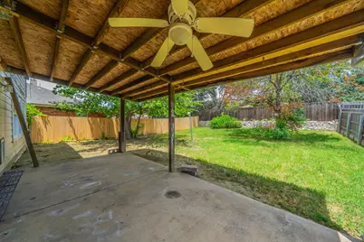 1558 Laurel Hall Lane, Little Elm, TX 75068 - Photo 16