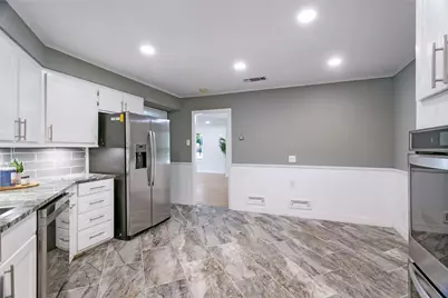 4601 Holiday Lane E, North Richland Hills, TX 76180 - Photo 12