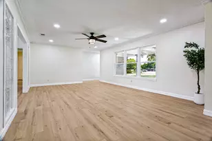 4601 Holiday Ln E, North Richland Hills, TX 76180 - Photo 6