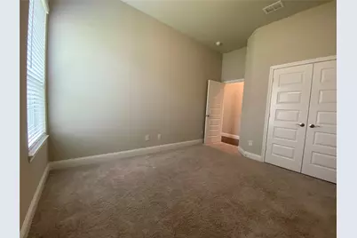 209 Johnson Street, Granbury, TX 76048 - Photo 32