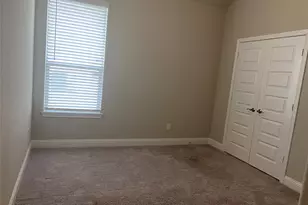 209 Johnson St, Granbury, TX 76048 - Photo 34
