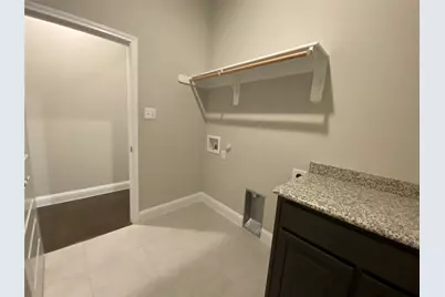 209 Johnson Street, Granbury, TX 76048 - Photo 28