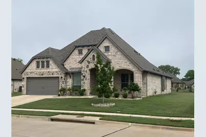 209 Johnson Street, Granbury, TX 76048 - Photo 2