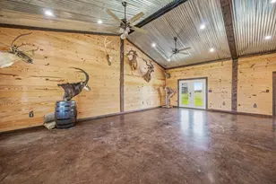 341 Wesley Chapel Rd, Jacksboro, TX 76458 - Photo 16