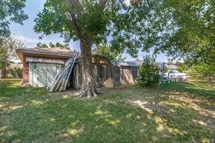 808 Branch Dr, Garland, TX 75041 - Photo 22