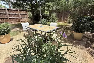 4113 Barksdale Ct, Dallas, TX 75211 - Photo 10