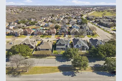 5709 Christy Lane, Haltom City, TX 76137 - Photo 24
