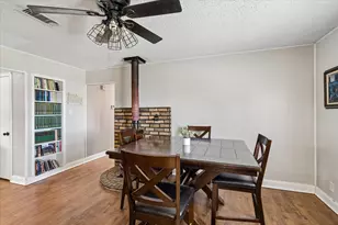 936 Springdale Rd, Bedford, TX 76021 - Photo 8