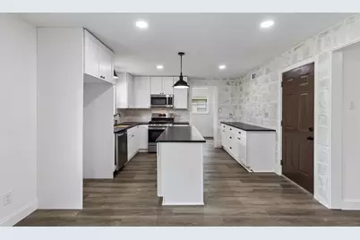 8711 Hackney Lane, Dallas, TX 75238 - Photo 12