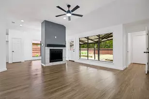 8010 Meadowlark Ln, Rowlett, TX 75088 - Photo 4