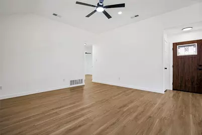 8010 Meadowlark Lane, Rowlett, TX 75088 - Photo 6
