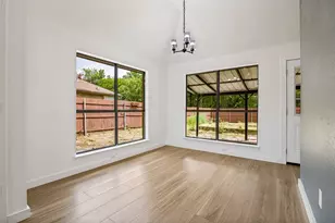 8010 Meadowlark Ln, Rowlett, TX 75088 - Photo 12