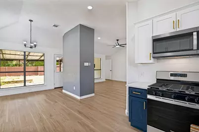 8010 Meadowlark Lane, Rowlett, TX 75088 - Photo 8
