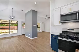 8010 Meadowlark Ln, Rowlett, TX 75088 - Photo 8
